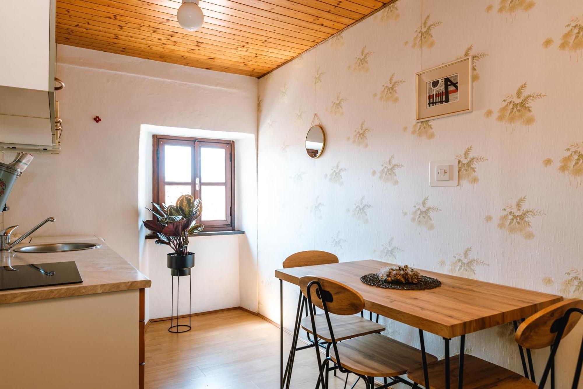 Apartment Valetovi Štanjel Εξωτερικό φωτογραφία