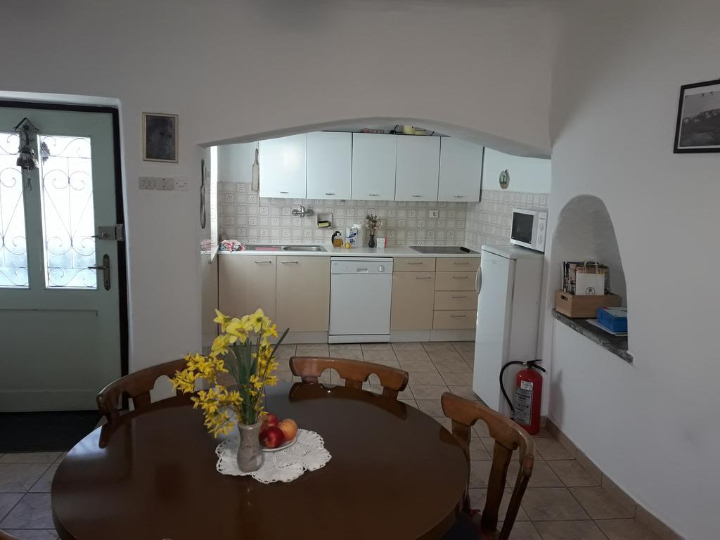Apartment Valetovi Štanjel Εξωτερικό φωτογραφία