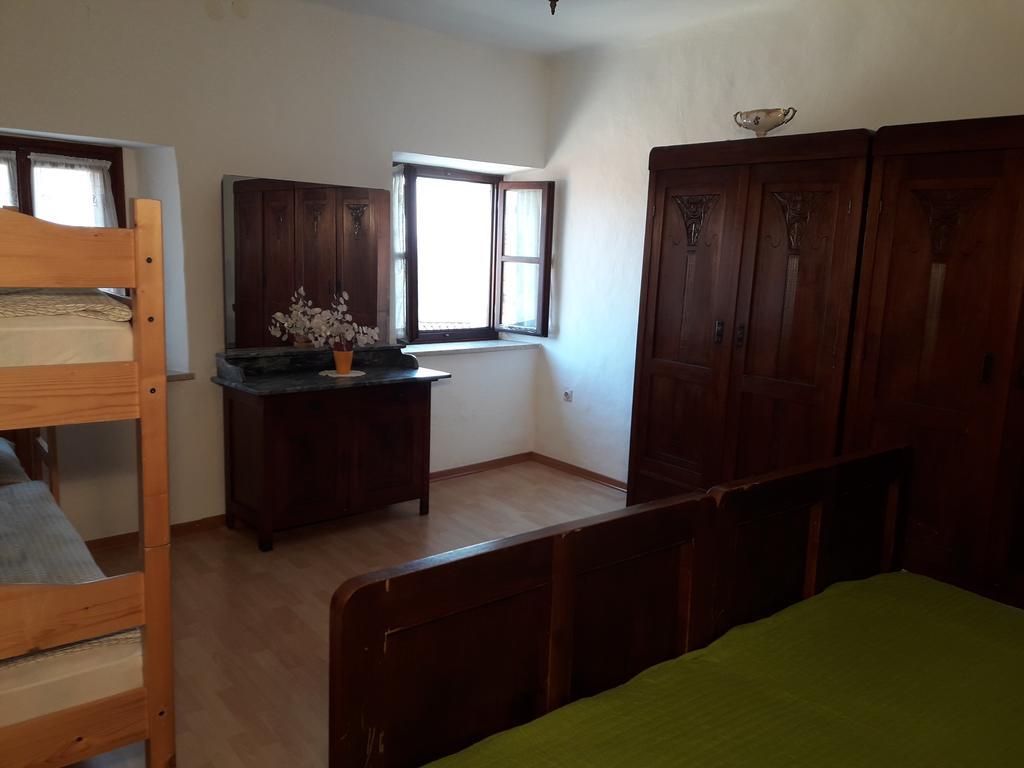 Apartment Valetovi Štanjel Εξωτερικό φωτογραφία