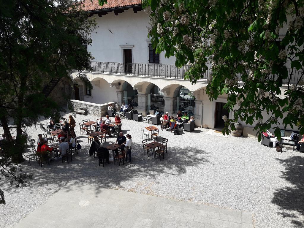 Apartment Valetovi Štanjel Εξωτερικό φωτογραφία
